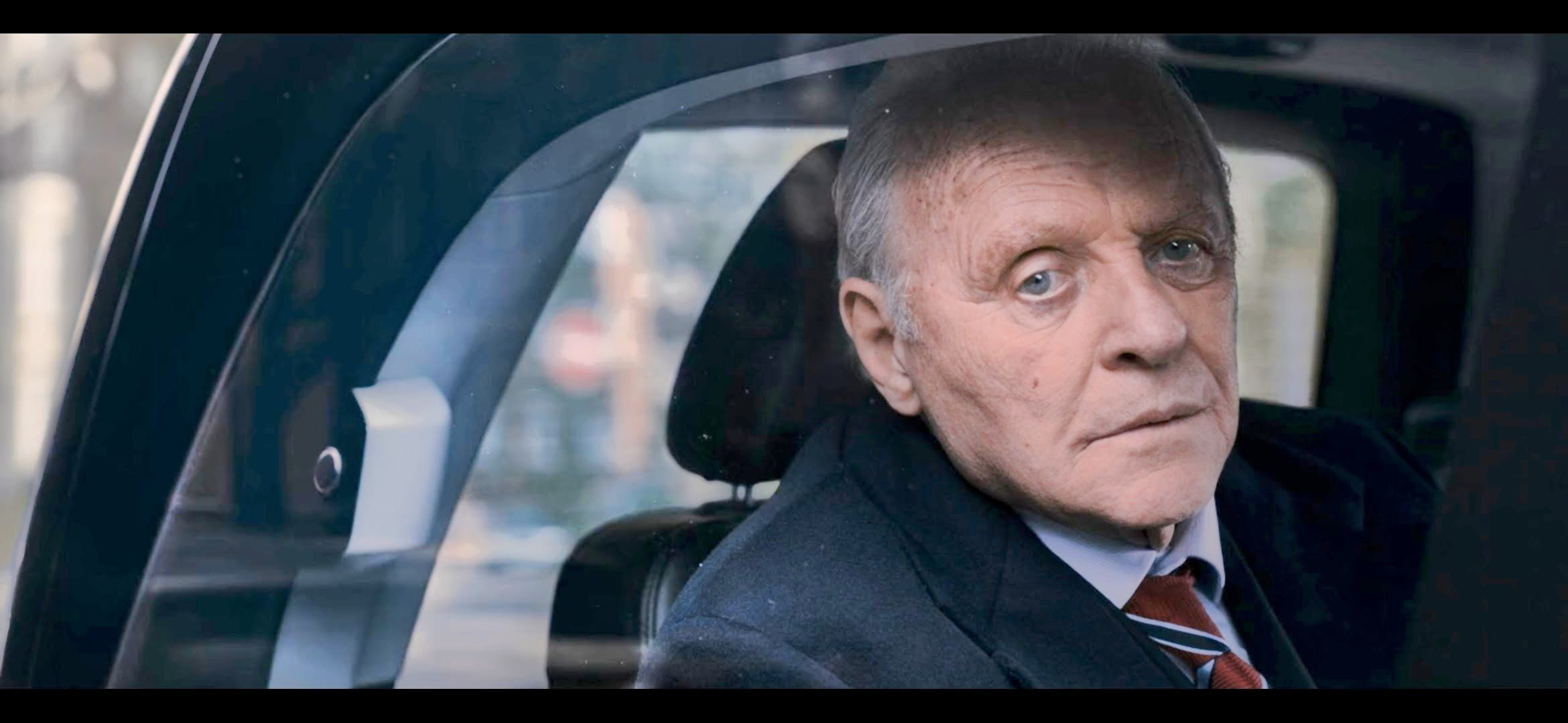 معرفی و تحلیل فیلم The Father 2020 |  زوال فسون‌آمیز عقل